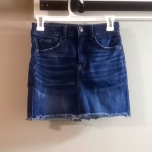 Women's/Juniors American Eagle blue Jean skirt with fringe size 2 regular